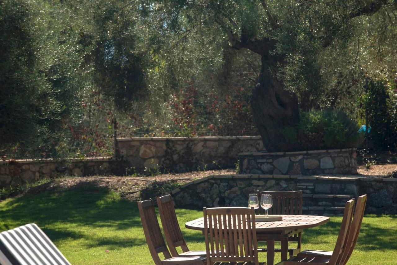 Villa Artemis Nikiana Esterno foto
